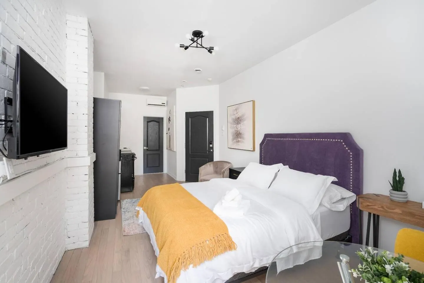 The Dru Aparthotel Montreal Canada